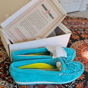 Minnetonka Turquoise Suede Moccasins